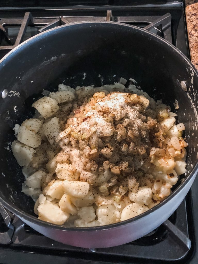 making garlic mashed potatoes