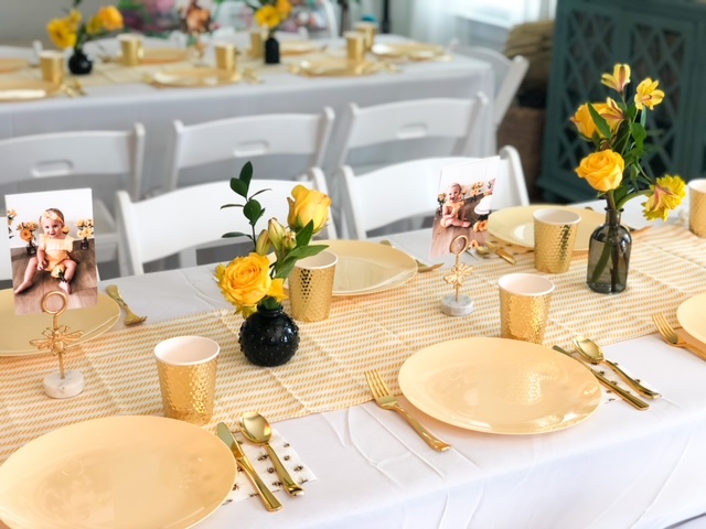 yellow and black table setting